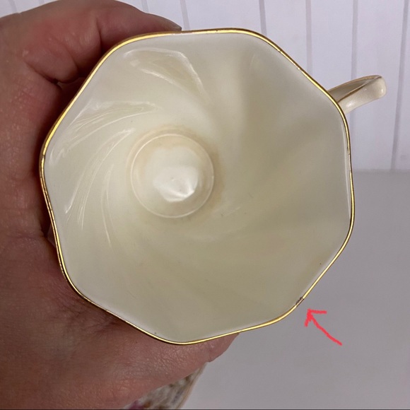 ❌SOLD❌Vintage Rosina Bone China Tea Cup & Saucer Floral Rose Dragonfly England - Picture 7 of 13